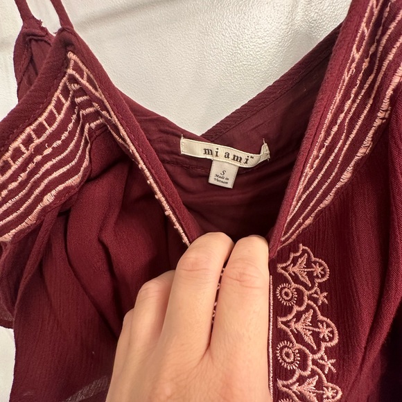 Women’s dress - Picture 2 of 3